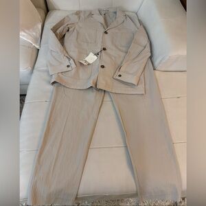 NWT Zara light gray textured suit Large